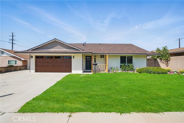 Property photo of 739 S Treanor AV