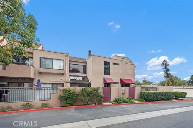 Property photo of 25761 Le Parc