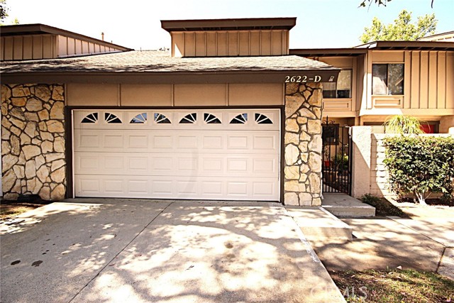 Property photo of 2622 N Tustin AV