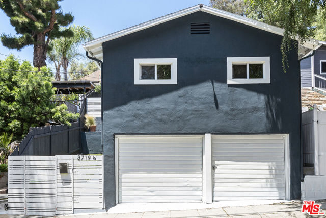 Property photo of 3719 Hellman AV