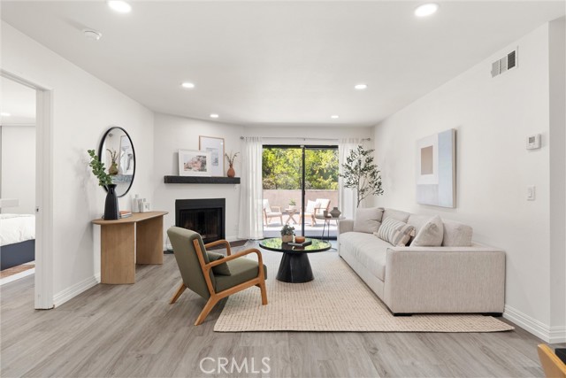 Property photo of 4210 Via Arbolada
