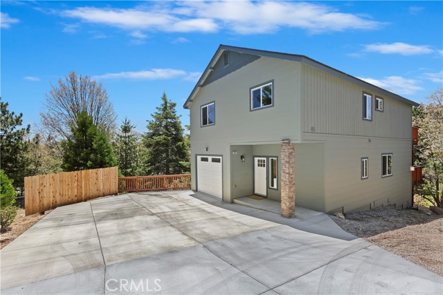 Property photo of 26182 Sky Ridge DR