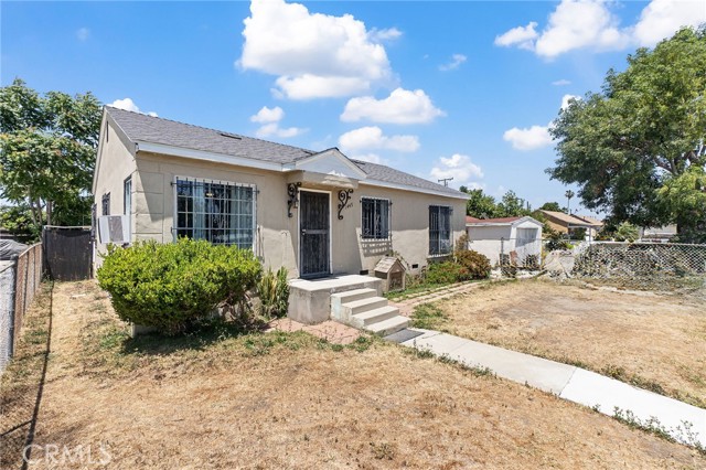 Property photo of 1445 W 155th ST