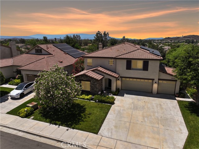 Property photo of 32125 Bandelier RD