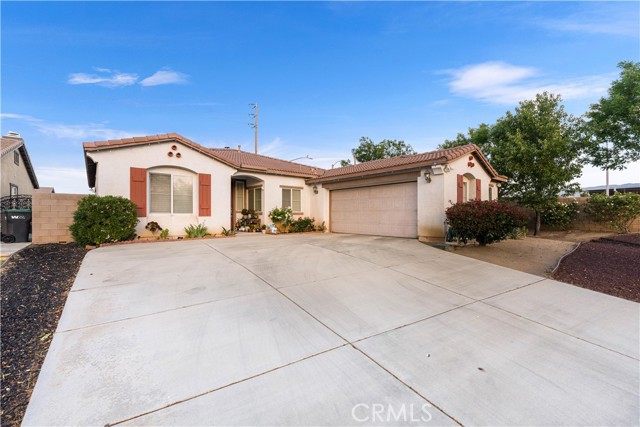 Property photo of 39202 Nicole DR