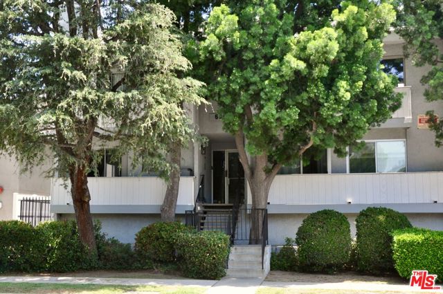Property photo of 5900 Murietta AV