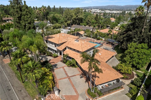 Property photo of 417 W Las Palmas DR