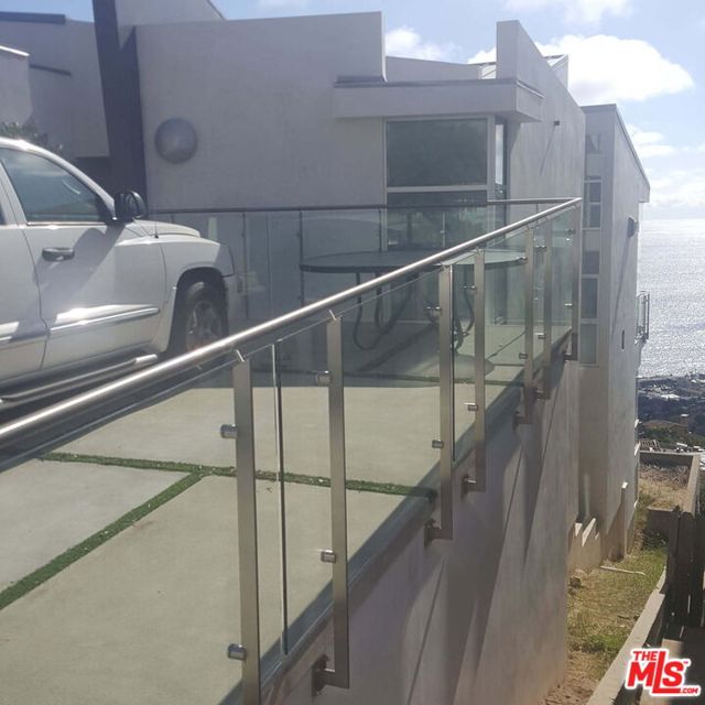 Property photo of 1049 Baja ST