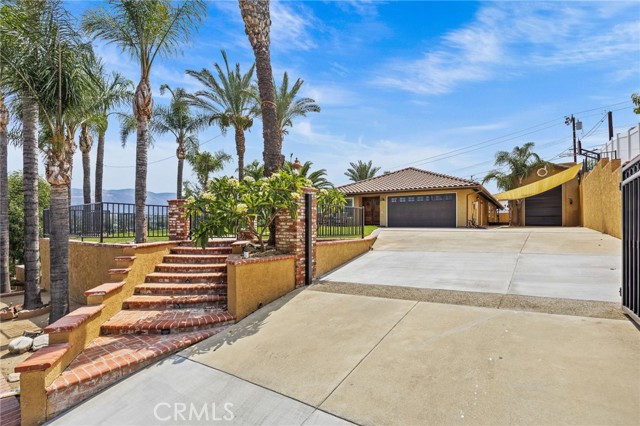 Property photo of 19151 Diplomat Avenue
