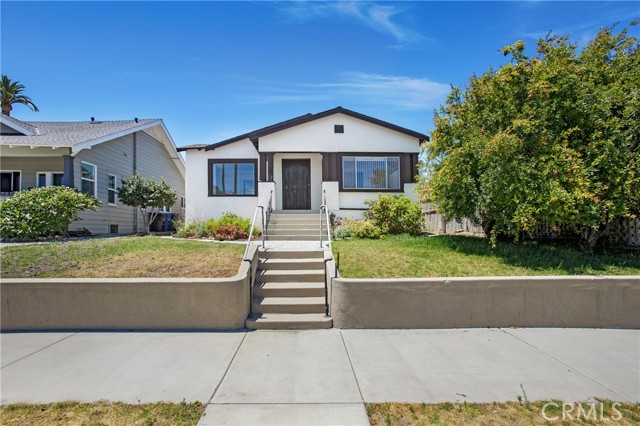 Property photo of 119 S Bandini ST