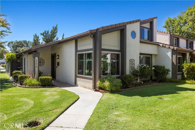 Property photo of 24678 Golfview DR