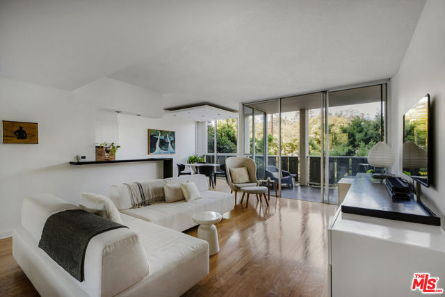 Property photo of 4411 Los Feliz BL