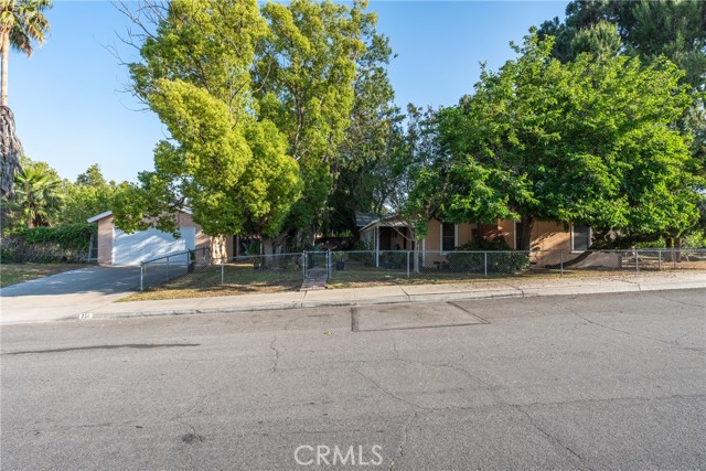 Property photo of 751 S Linden AV
