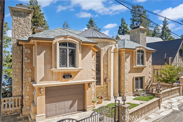 Property photo of 207 Blue Lake RD