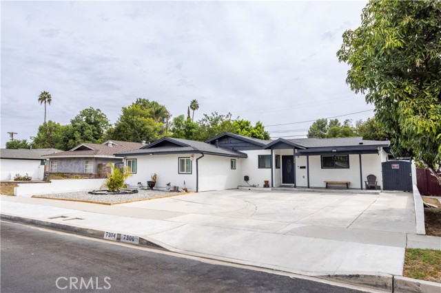 Property photo of 7306 Jumilla AV