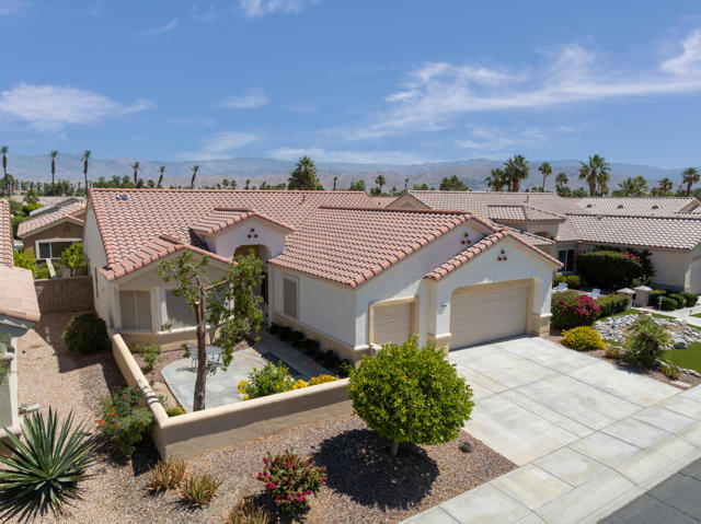 Property photo of 78664 Platinum DR