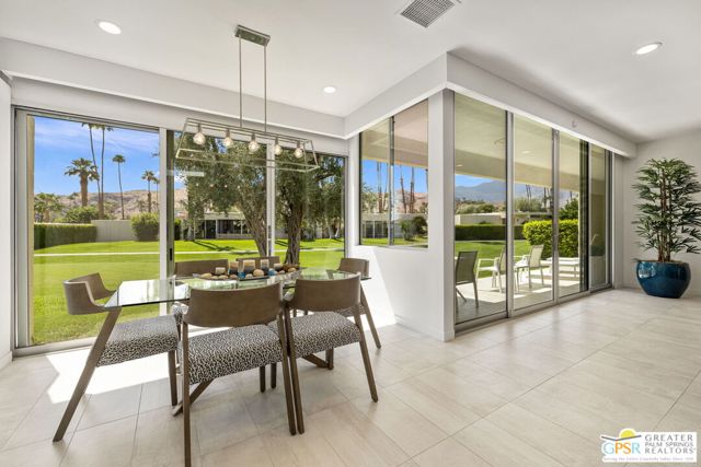 Property photo of 207 Desert Lakes DR