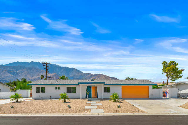 Property photo of 2627 N Cerritos RD