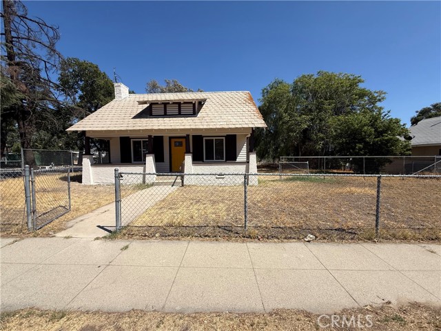 Property photo of 182 N 4 ST