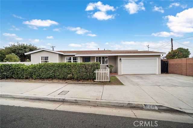 Property photo of 13411 Magnolia ST