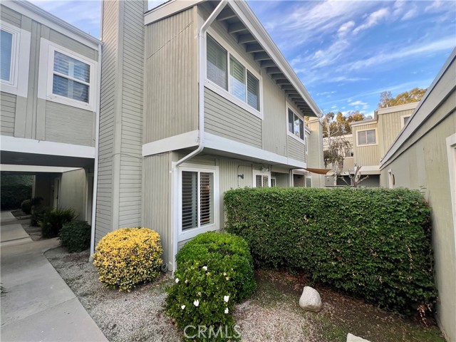 Property photo of 22123 Burbank Blvd #2