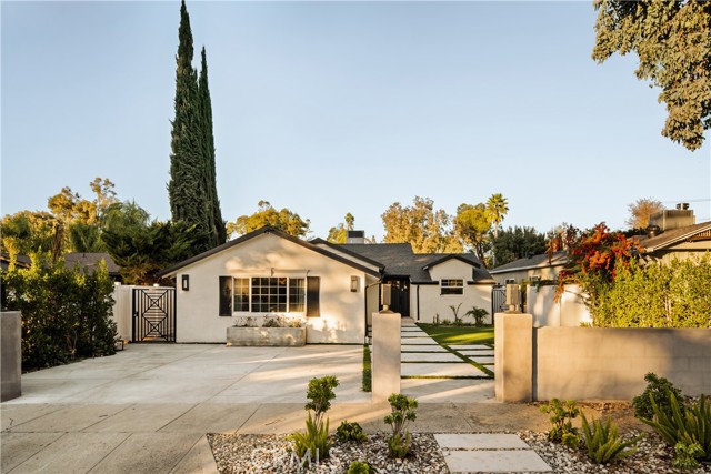 Property photo of 21231 San Miguel ST