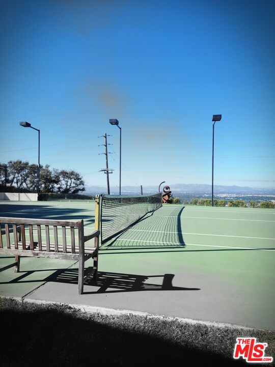 Property photo of 14820 Mulholland DR