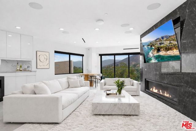 Property photo of 7141 Woodrow Wilson DR