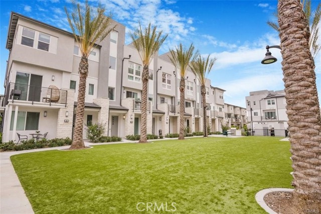 Property photo of 1118 S Urbana