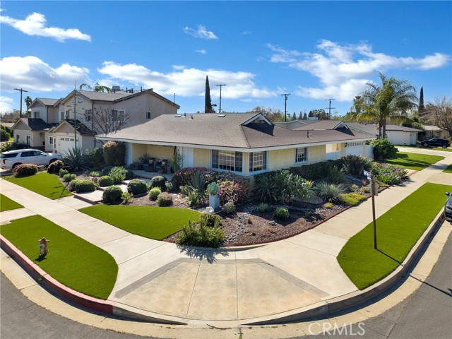 Photo of 23040 Burton