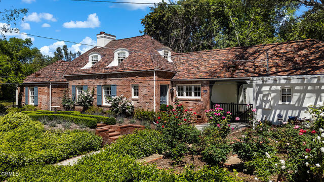 Property photo of 741 Burleigh DR