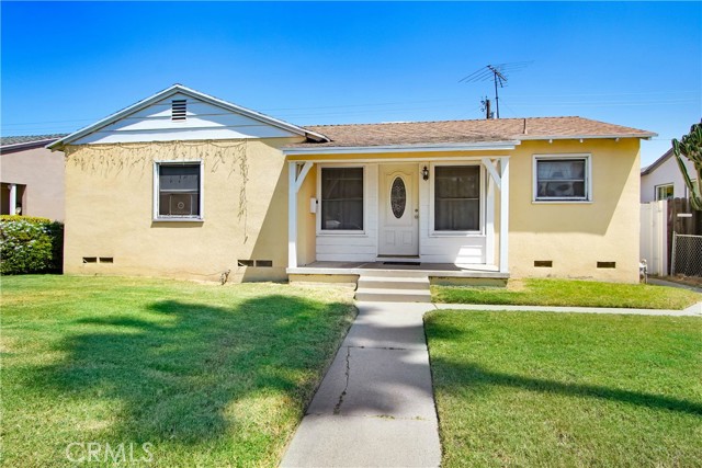 Property photo of 18003 Saticoy ST