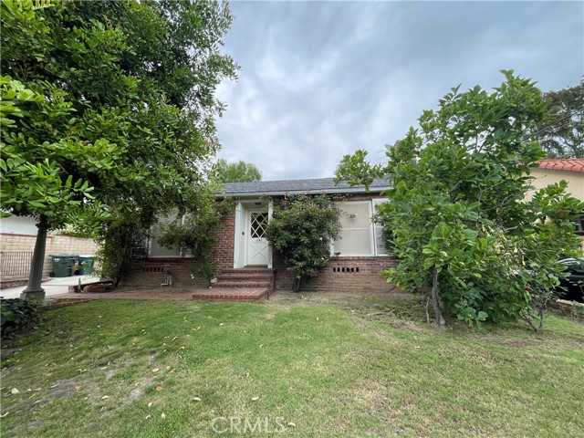 Property photo of 643 W Alegria AV