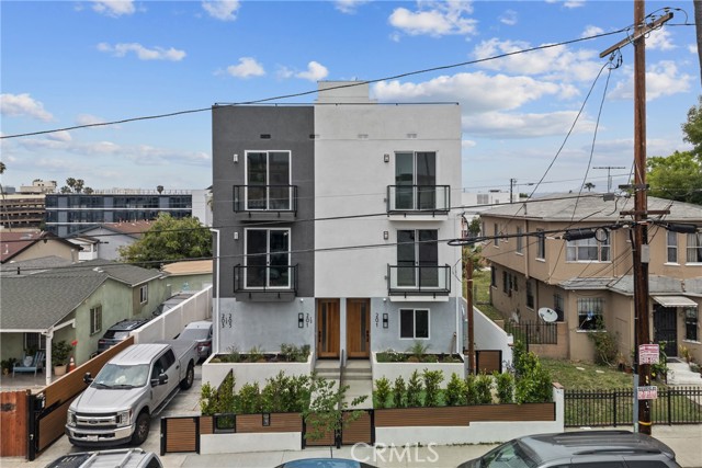 Property photo of 201 S Westlake Ave Unit #203