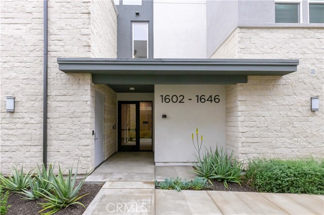 Property photo of 1638 S Urbana ST