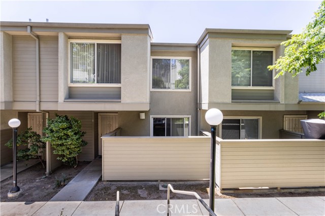 Property photo of 15786 Midwood DR