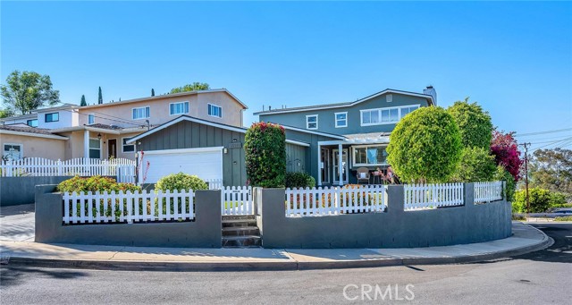 Property photo of 25933 Richville DR