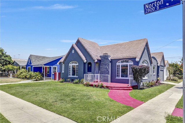 Property photo of 2850 S Norton Ave