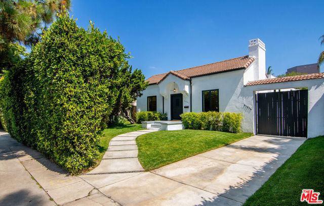 Property photo of 6421 W Olympic BL