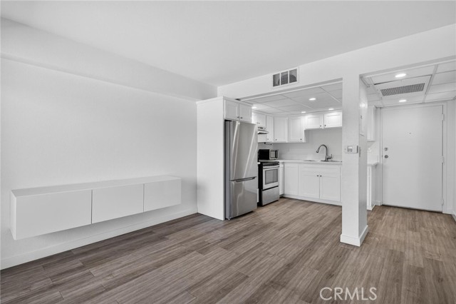 Property photo of 1450 LOCUST AVENUE