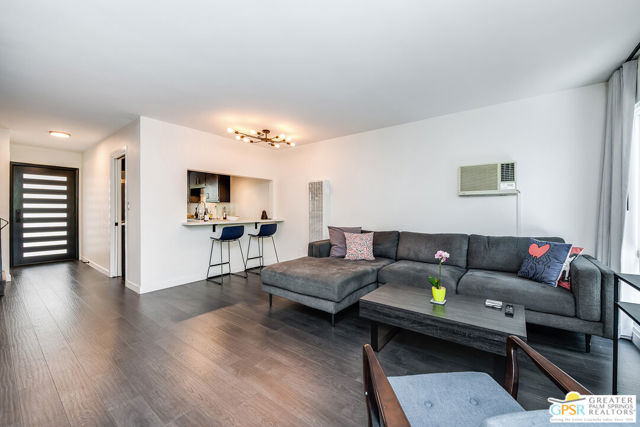 Property photo of 241 S Avenue 57