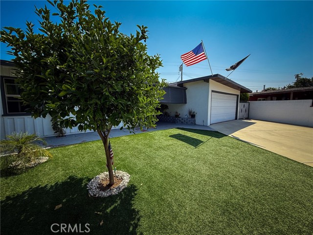 Property photo of 18457 E Armstead ST