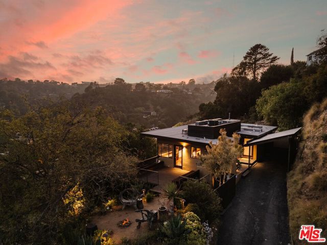 Property photo of 8715 Skyline DR