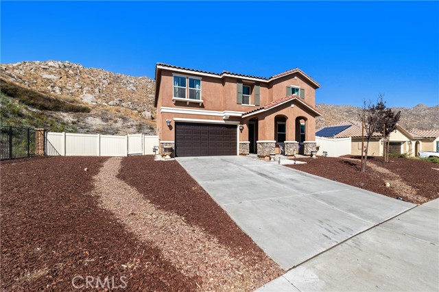Property photo of 468 Qeweewish AV