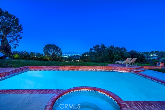 Property photo of 19639 Weeburn