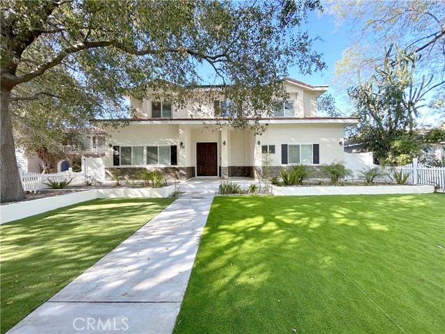 Property photo of 139 E Puente