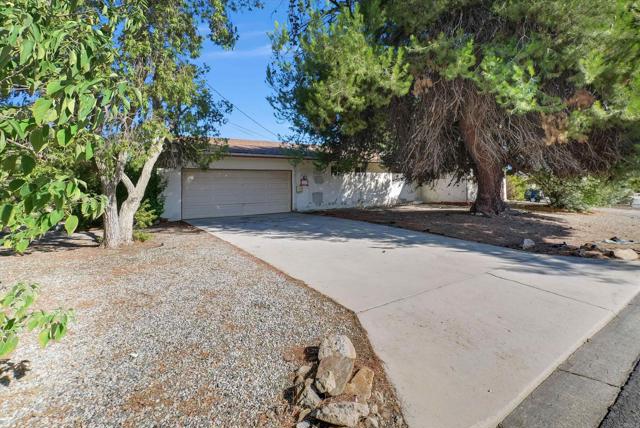 Property photo of 27060 Blue Hill DR