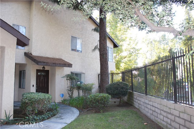 Property photo of 2600 Paseo Olivas