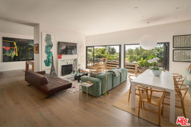 Property photo of 391 N Saltair AV