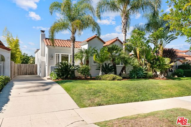 Property photo of 2351 Parnell AV